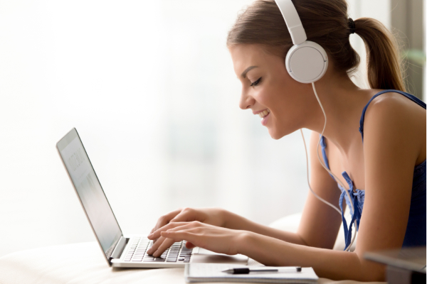woman-headphones-learning-language-online 1 2